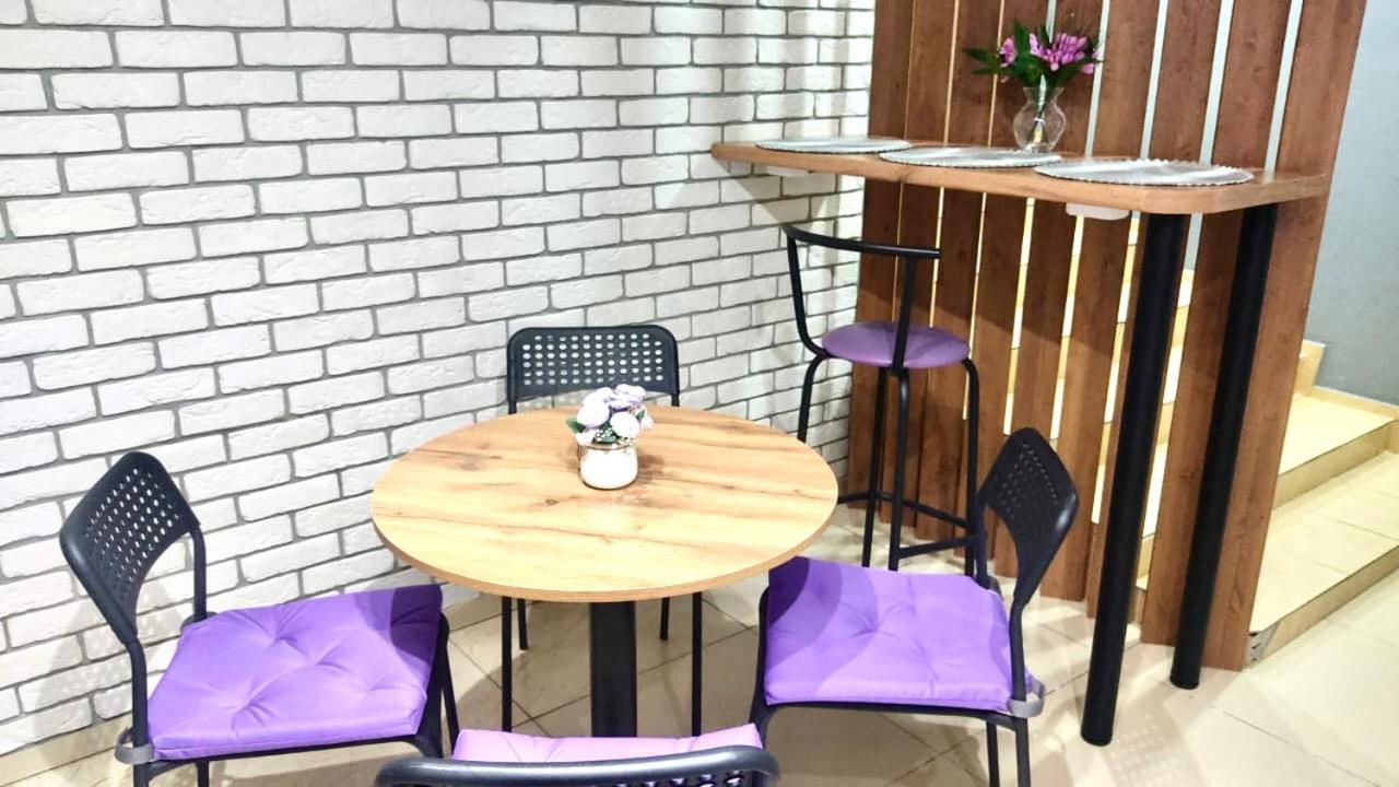 الماتي Like Home Hostel Na Timiryazeva المظهر الخارجي الصورة