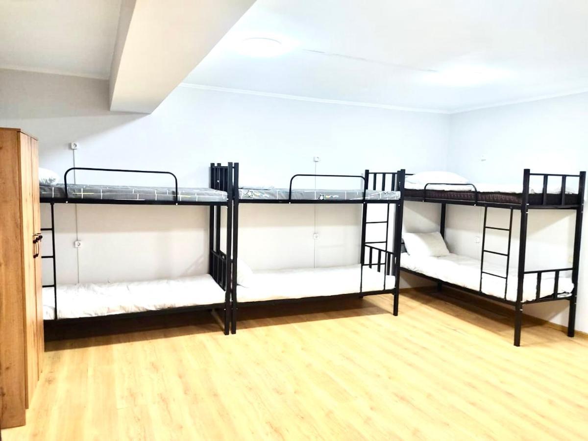 الماتي Like Home Hostel Na Timiryazeva المظهر الخارجي الصورة