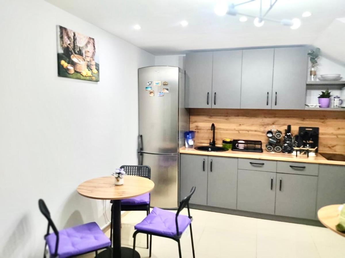 الماتي Like Home Hostel Na Timiryazeva المظهر الخارجي الصورة
